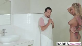Brasileira Babes - Step Mom Lessons - (Kayla Green, Carolina Abril) - Towel Time CzechMassage