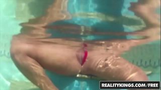 GayAnime RealityKings - Mike in Brazil - (Mariana Kriguer, Tony Tigrao) - Wet Slide Shaking