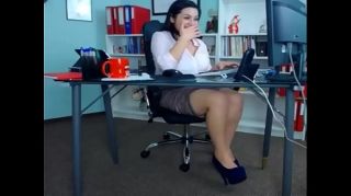 Amateurporn Sexy Milf Playing At Work Wives