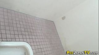 Costume Filmed asians pee on cam Pickup