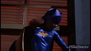 Leite Batgirl Begins Cocksuckers
