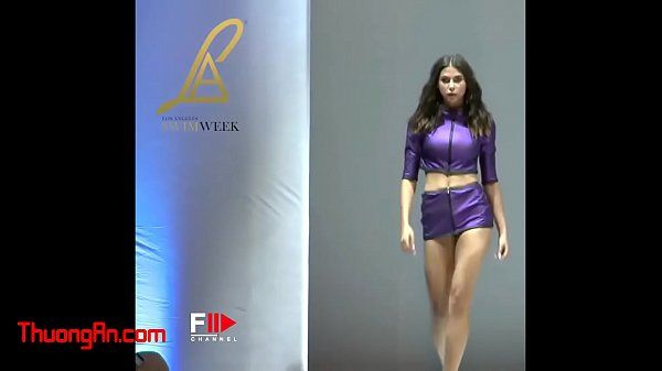 [Compliation] Best Sexy Catwalk and Hottest Babies ..**A Must Watch!** - 1
