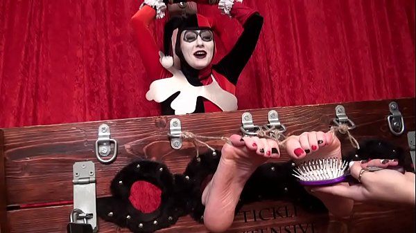 Blow Job Harley Quinn's Ticklish Interrogation Softcore - 2