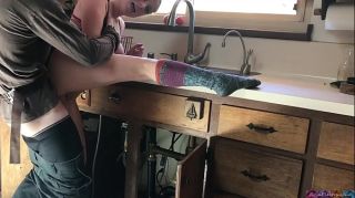 Tattoos lucky plumber fucked by teen - Erin Electra Analplay