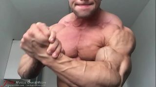 Jav Sexy Sven Bodybuilder Worship Hardon