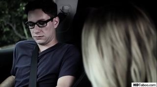 Butt Sex Aubrey Sinclair fucks for easy driver licence Shemales