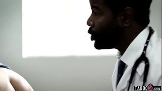 TNAFlix Rectal exam for this big ass teen by her black doctor Gayporn