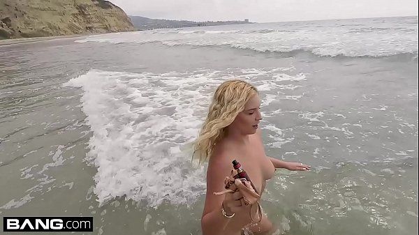 Teens Sophia Lux gets naked and sucks dick at the beach CumSluts