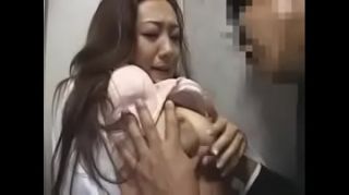 Babysitter Japanese Lady in Elevator 2 Jeune Mec