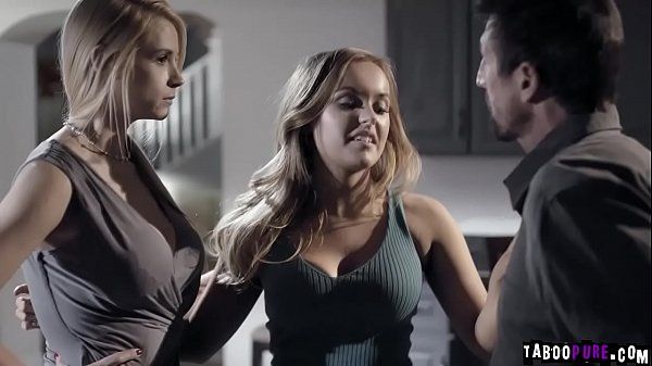 Sarah Vandella and Tommy Gunn birthday threesome with teen dauther. - 2