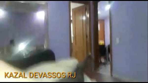 Chris Devassa -Vadia Casada quicando com vontade na piroca preta e terminando a Foda  com a bucetinha cheia de Leite no Motel Girassol Rio de Janeiro - 1