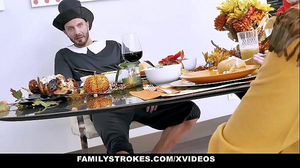 Vanessa Cage FamilyStrokes - Stepdaddy Gets Blowjob on Thanksgiving (Brooklyn Chase) (Rosalyn Sphinx) Pain - 2