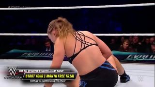 Amatur Porn Ronda Rousey vs Nikki Bella. Evolution 2018. Gay Big Cock