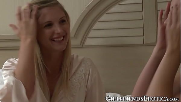 Beautiful Lily Carter eaten out by blonde lesbian - 2