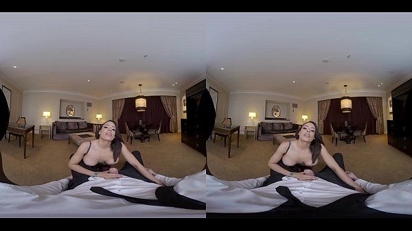 LUNA STAR FUCKS YOU IN HER HOTEL VR - 1