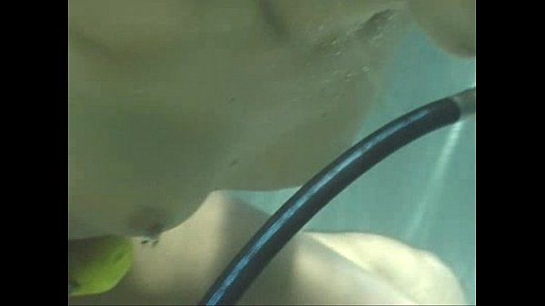 Sex Toy Underwater Scuba Sex Daisy Duxxe Part3 LiveX-Cams - 2