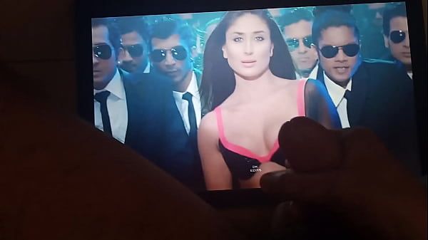 Masturbation on Kareena Kapoor cumshot cum tribute fap shag on boobs - 1