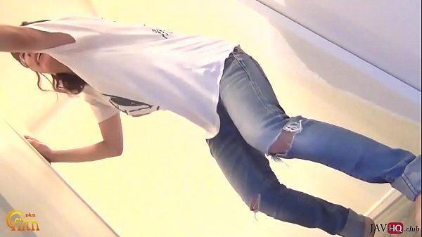 Japanese Pee Desperation and Jeans Wetting - 1