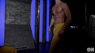 Culazo Sexy gay strip tease with hot young guy dancing on the pole Selfie