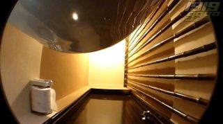 Extreme Toilet Cam: Curvy Asian XHamster Mobile - 1