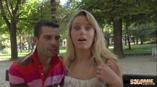 Anal Licking Kelly, jeune étudiante, veut se faire dépuceler du cul Shuttur