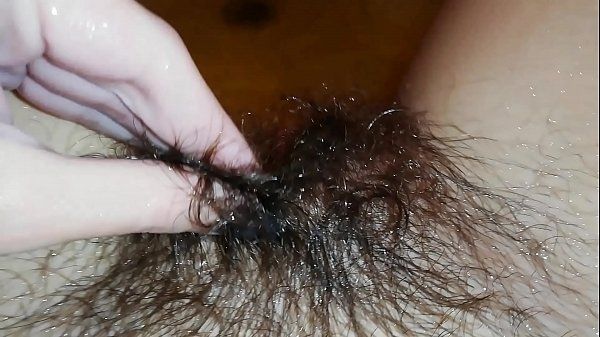 Super hairy bush hairy pussy fetish video underwater close up - 2