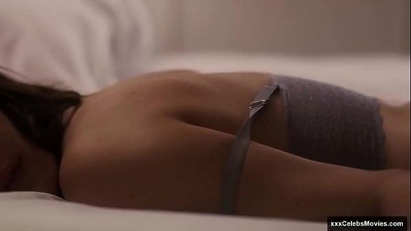 Liv Tyler nude topless sex. Thx xxxCelebsMovies.com - 1