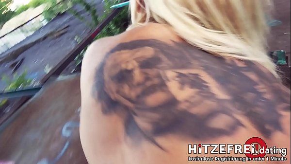 PUBLIC SCENE! Crazy tattooed ◆FitXXXSandy◆ fucked in pierced cunt! HITZEFREI.dating - 1