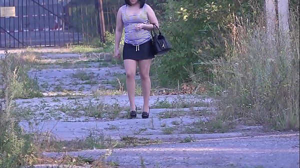 Golden shower of hairy pussy in public places. The best fetish compilation and powerful pissing outdoors and in the entrances. - 1