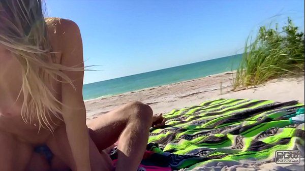 Sparks Go Wild Sex on the Beach St. Petersburg Florida - 2