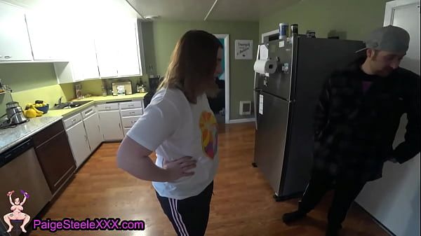Punky Pet Sitter Fucks And Creampies Young BBW - 1