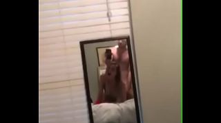 Livecams Real Amateur Wife Hubby Went To Work She Ask To Fuck Pussy Fingering