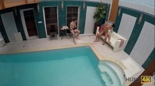Couple Sex HUNT4K. Young bad bitch sucks dick and gets banged by the poolside Job