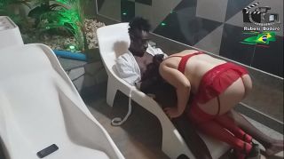 Man Negro dotado Afro-americano fode gostoso a branquinha tesuda brasileira Mary RedQueen. ( Completo no Red ) Soapy