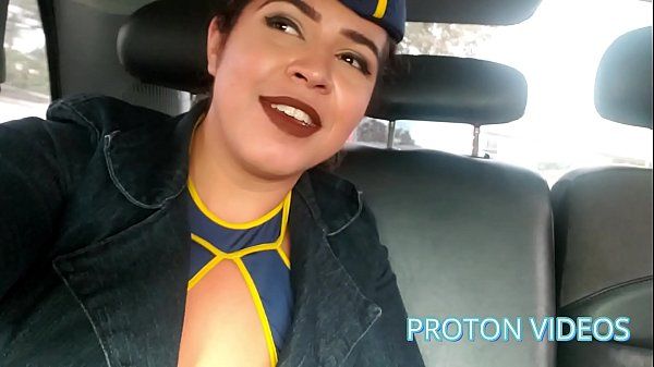 Was doing Uber when the horny flight attendant Victoria Dias enter into my car on the airport - p1 - 2