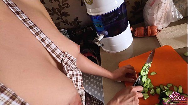 Babe Showing her Sexy Body while Cooking Pizza - Homemade - 1