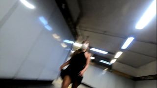 American travesuras en el metro de la ciudad en cuarentena, me desnudo y me masturbo (video completo en MI CANAL PREMIUM DE XVIDEOS) videox
