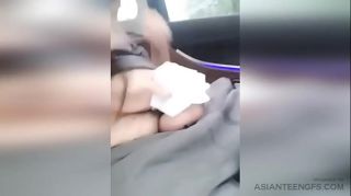 Gay Trimmed (AMATEUR) Cute Asian teen babe performs blowjob in a car Arrecha