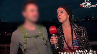Pain Lustiges Straßencasting mit deutschen teens und fremden passanten White Girl