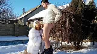 Amateurs Gone Wild Hot fuck in the cold snow: blowjob, reverse cowgirl, doggystyle and pussy creampie in the fur coat Blowjob