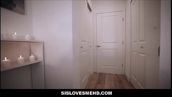 XNXX SisLovesMeHD.com - Brrunette Teen Step Sister Selina Moon Fucked By Step Brother Johnny On Valentines POV Gay Theresome