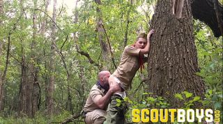 Porno Amateur ScoutBoys Muscle bear fucks twink sons in the woods With