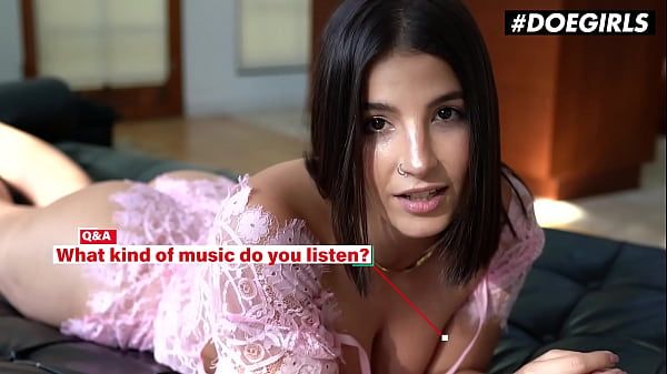DOEGIRLS - #Antonella La Sirena - Hot Solo Quiz Show With A Sexy Naughty Latina (Insta: lasirena69) - 1