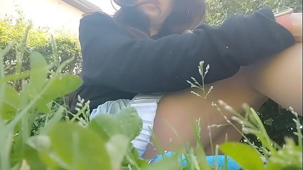 whore! pissing and burping in the public park without underwear - 2