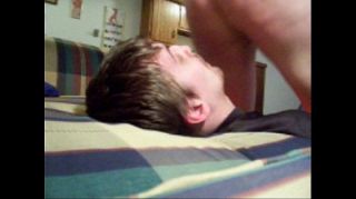 Gay Boys Mistress facesitting her husband on the couch Realamateur
