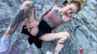 Gay Medic Tattooed Girl Fingering Pussy by the Sea - Outdoor Whatsapp