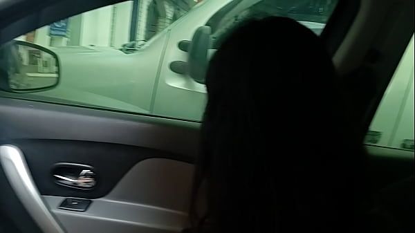 Mojada Novinha safada se masturbando em frente ao banco dentro do carro. Lalla Potira - Betosmoke Imvu