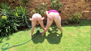 Teen Hardcore 2 sluts cleaning both their assholes with a garden hose while being outdoors | ass squirt Fingers