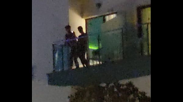 Famosa Guys caught fucking on the balcony Cameltoe - 1