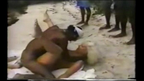 Jamaica Beach - Blond Tourist Have a Nice Fuck Part 2 - 2